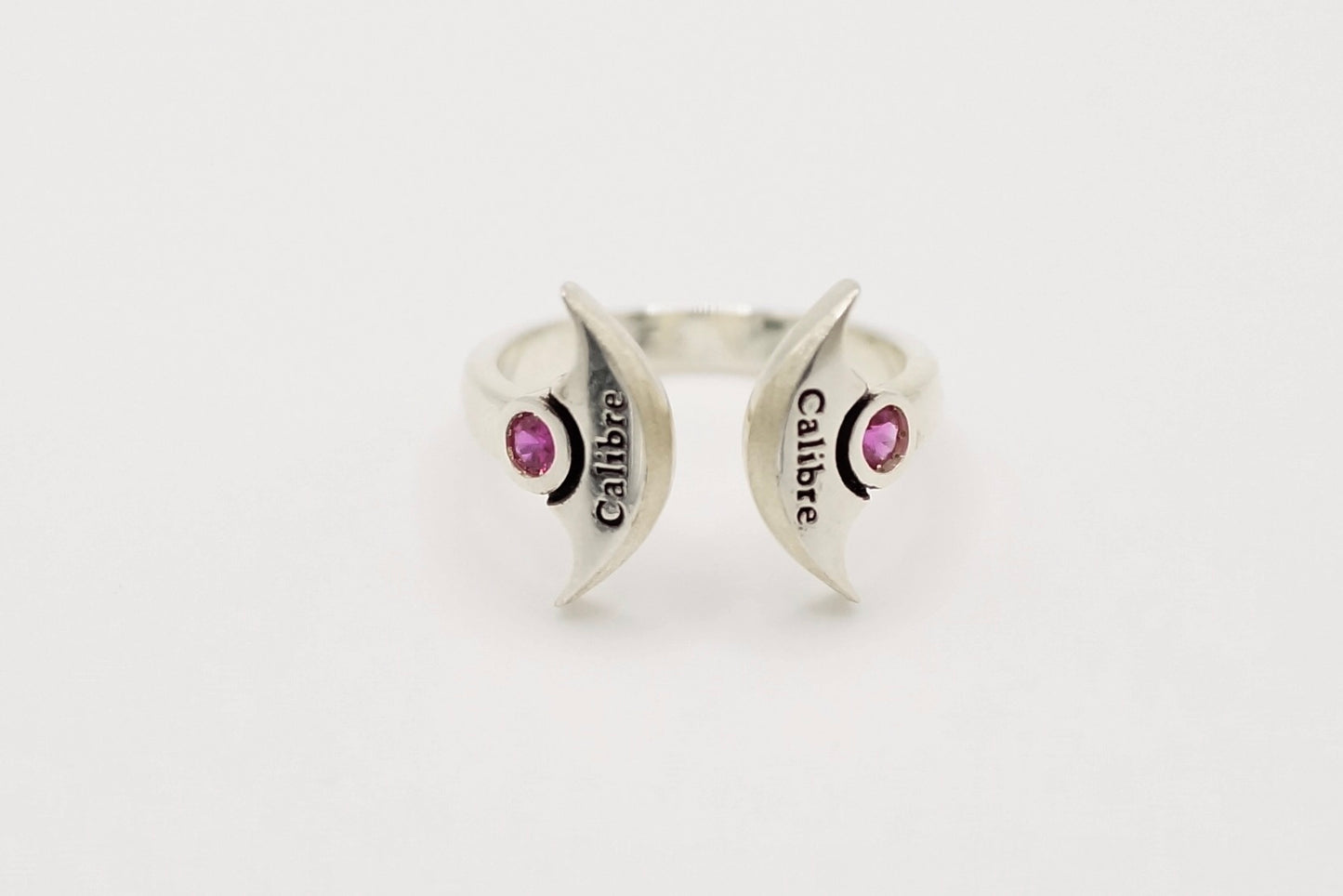 Cal.06-02 (SV925 / RUBY)