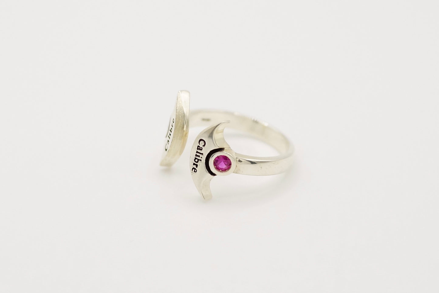 Cal.06-02 (SV925 / RUBY)
